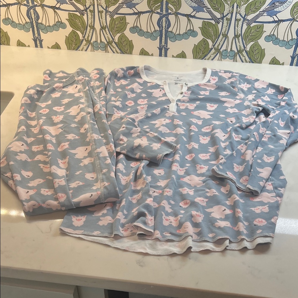 Roller Rabbit Pig pajama Set